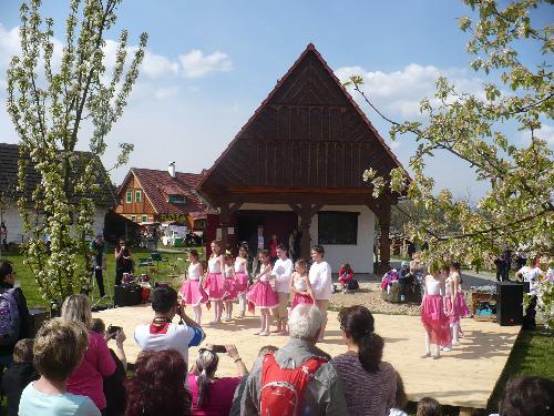 Jarmark ve skanzenu v Kr�ovic�ch